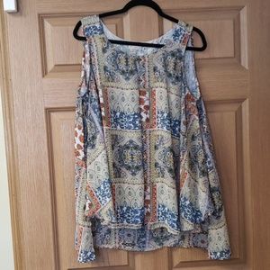 Beautiful loose fitting tank